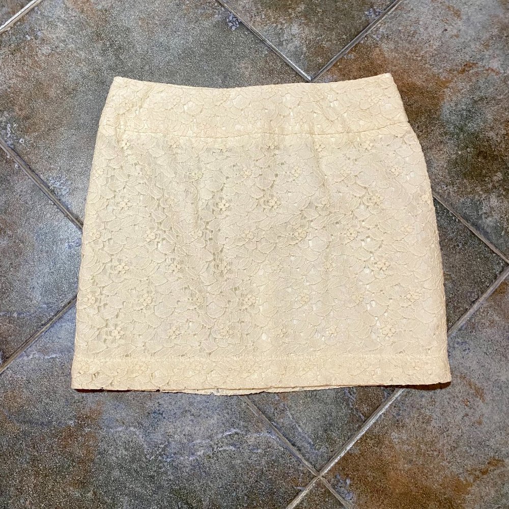 Forever 21, white mini skirt, S.